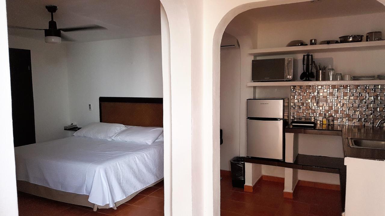 Suites Rosas Cancún Esterno foto